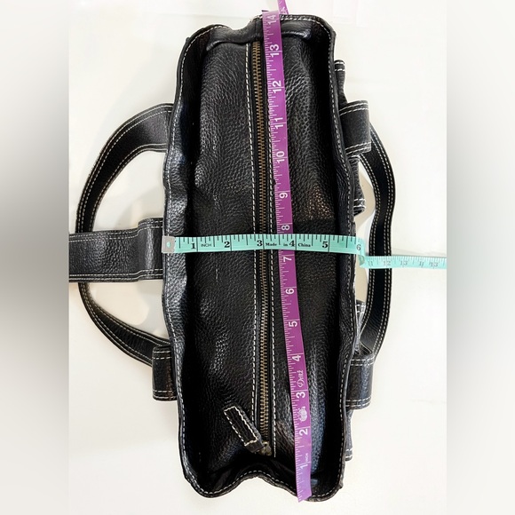 Cynthia Rowley black leather shoulder bag topstitch brass hardware zipper purse - Picture 6 of 9